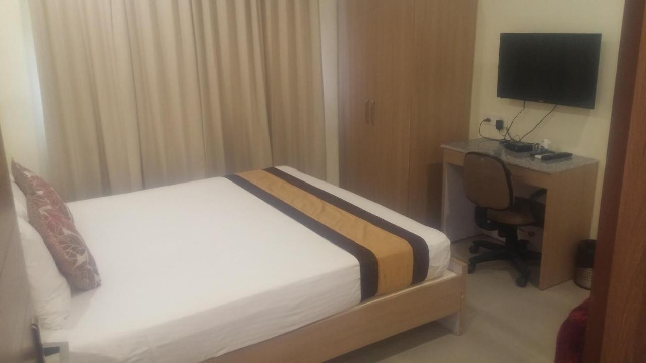 Hotel Central Park Siliguri Exterior photo